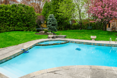 Pools, Hot Tubs & Ponds